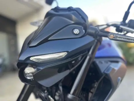 YAMAHA MT-03 300 ABS, Foto 5 YAMAHA MT-03 300 ABS, Foto 5