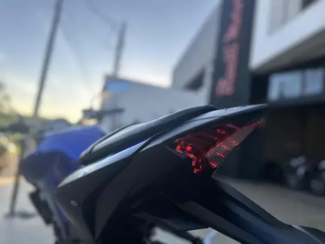 YAMAHA MT-03 300 ABS, Foto 6 YAMAHA MT-03 300 ABS, Foto 6