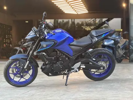 YAMAHA MT-03 300 ABS, Foto 7 YAMAHA MT-03 300 ABS, Foto 7