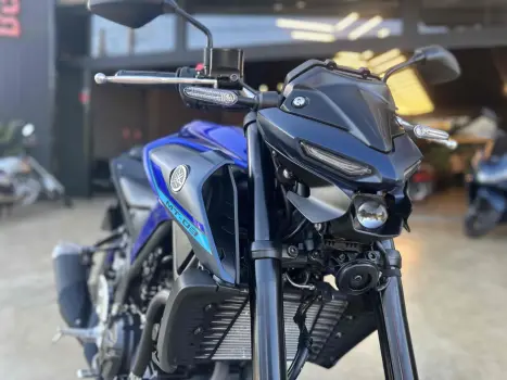 YAMAHA MT-03 300 ABS, Foto 8 YAMAHA MT-03 300 ABS, Foto 8