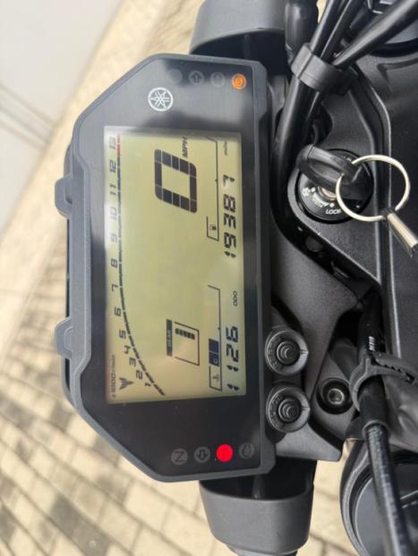 YAMAHA MT-03 300 ABS, Foto 5 YAMAHA MT-03 300 ABS, Foto 5