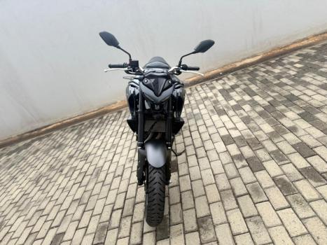 YAMAHA MT-03 300 ABS, Foto 7 YAMAHA MT-03 300 ABS, Foto 7