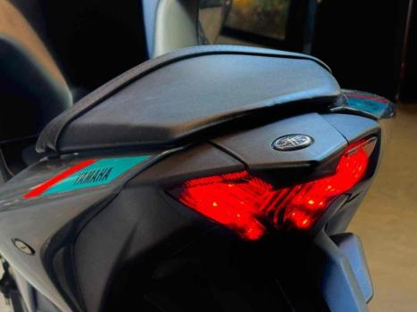 YAMAHA MT-03 300 ABS, Foto 5