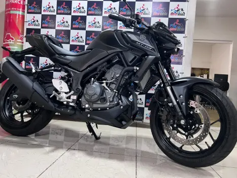 YAMAHA MT-03 300 ABS, Foto 5