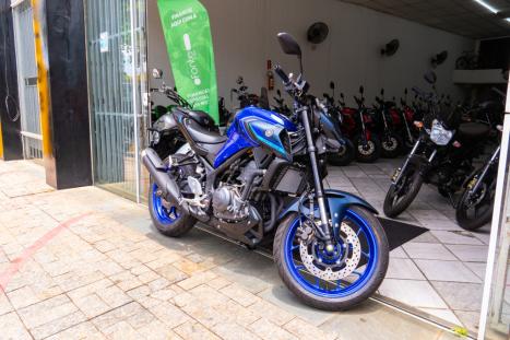 YAMAHA MT-03 300 ABS, Foto 1