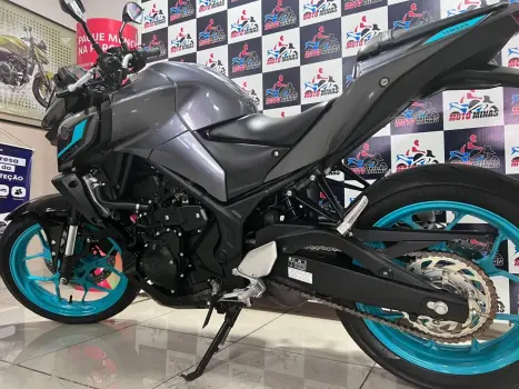 YAMAHA MT-03 300 ABS, Foto 8