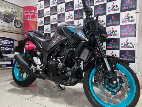 YAMAHA MT-03 300 ABS, Foto 11