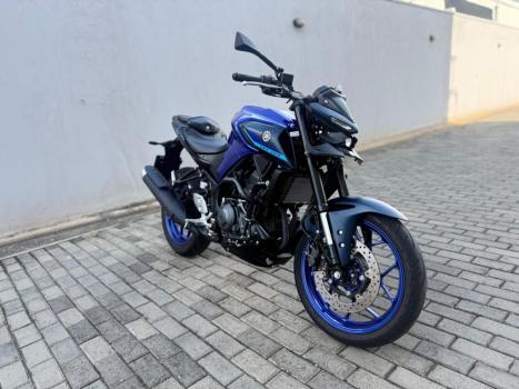 YAMAHA MT-03 300 ABS, Foto 5