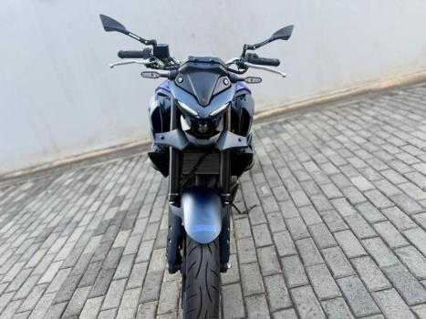 YAMAHA MT-03 300 ABS, Foto 6