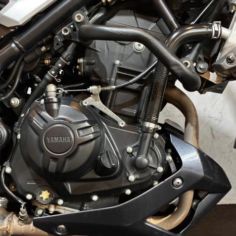 YAMAHA MT-03 300 ABS, Foto 5