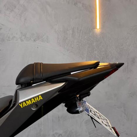 YAMAHA MT-03 300 ABS, Foto 10