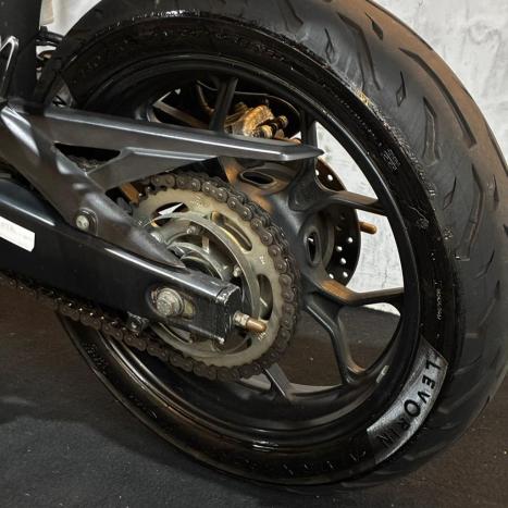 YAMAHA MT-03 300 ABS, Foto 11