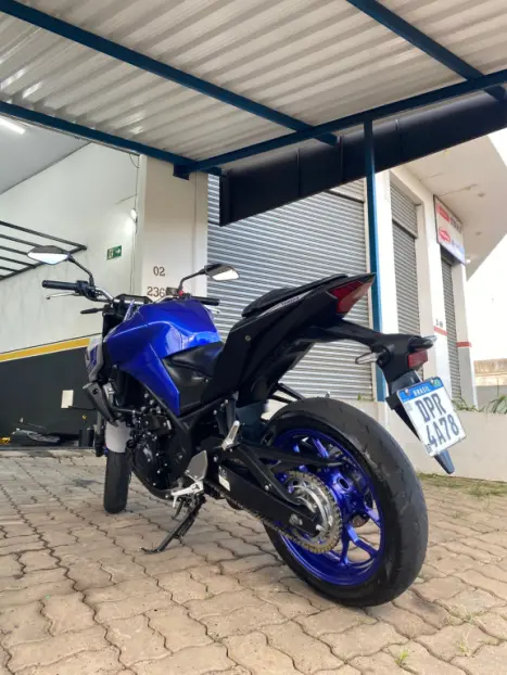 YAMAHA MT-03 300 ABS, Foto 5