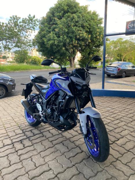 YAMAHA MT-03 300 ABS, Foto 7