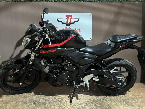 YAMAHA MT-03 300 ABS, Foto 2