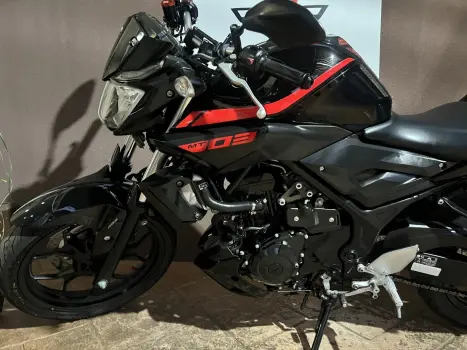 YAMAHA MT-03 300 ABS, Foto 5