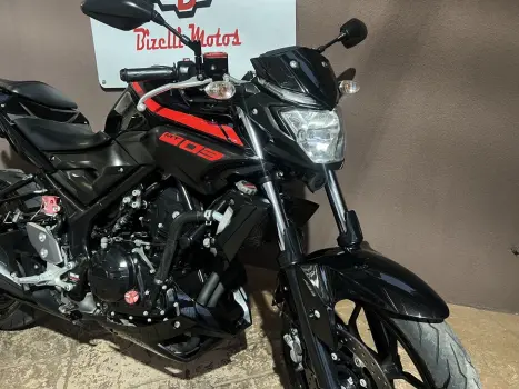 YAMAHA MT-03 300 ABS, Foto 9