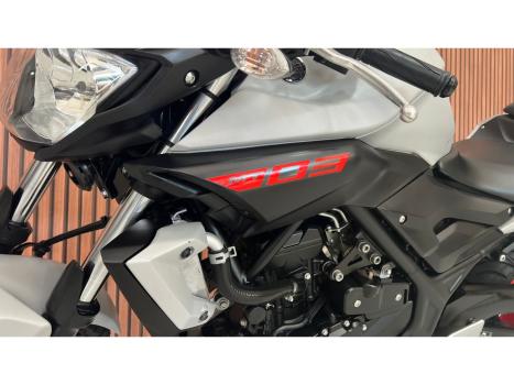 YAMAHA MT-03 300 ABS, Foto 9