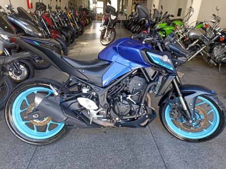 YAMAHA MT-03 300 ABS, Foto 1