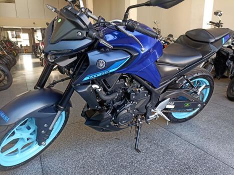 YAMAHA MT-03 300 ABS, Foto 4