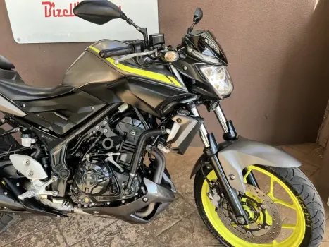 YAMAHA MT-03 300 ABS, Foto 10