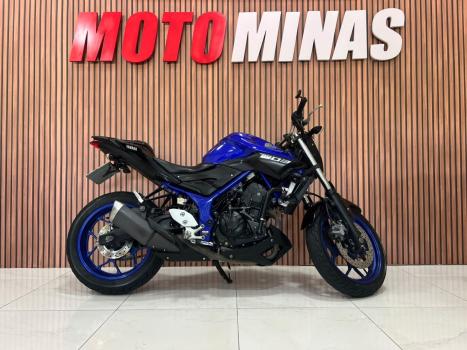 YAMAHA MT-03 300 ABS, Foto 4