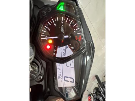 YAMAHA MT-03 300 ABS, Foto 5
