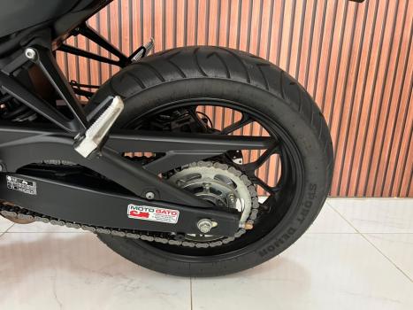 YAMAHA MT-03 300 ABS, Foto 7