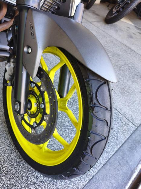 YAMAHA MT-03 300 ABS, Foto 10