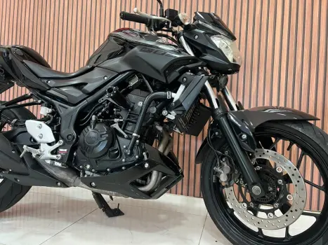 YAMAHA MT-03 300 ABS, Foto 12