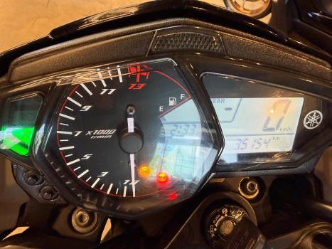 YAMAHA MT-03 300 ABS, Foto 7