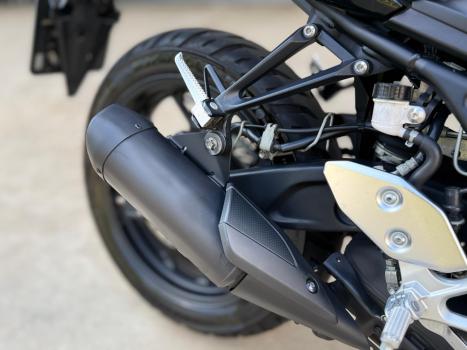 YAMAHA MT-03 300 ABS, Foto 13