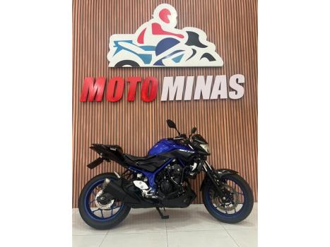 YAMAHA MT-03 300 ABS, Foto 3