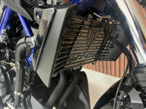 YAMAHA MT-03 300 ABS, Foto 12