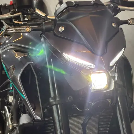 YAMAHA MT-03 300 ABS, Foto 8