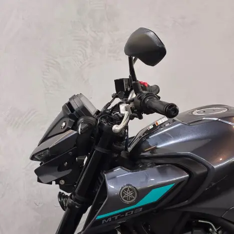 YAMAHA MT-03 300 ABS, Foto 14