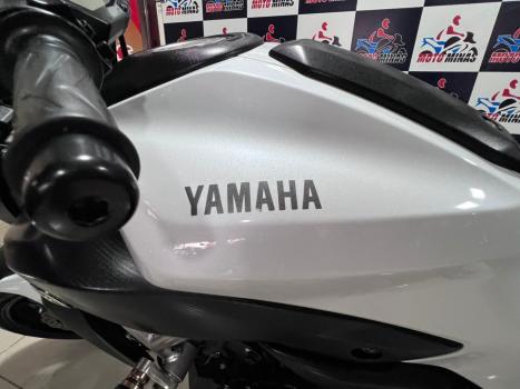 YAMAHA MT-07 700 ABS, Foto 4 YAMAHA MT-07 700 ABS, Foto 4