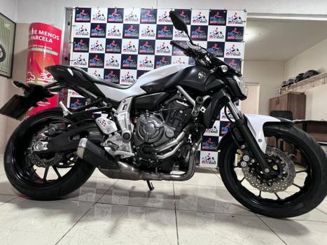 YAMAHA MT-07 700 ABS, Foto 15 YAMAHA MT-07 700 ABS, Foto 15