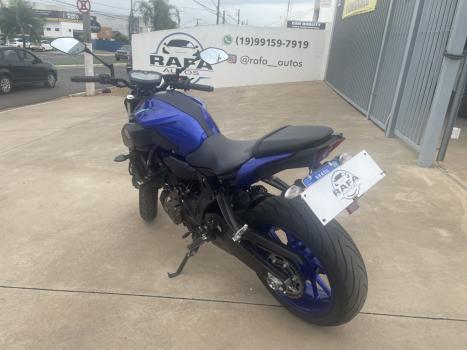 YAMAHA MT-07 700 ABS, Foto 5
