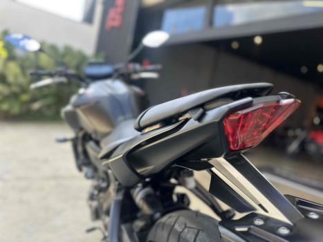 YAMAHA MT-07 700 ABS, Foto 3