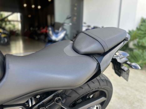 YAMAHA MT-07 700 ABS, Foto 5