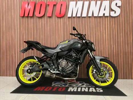 YAMAHA MT-07 700 ABS, Foto 9