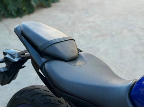 YAMAHA MT-07 700 ABS, Foto 8