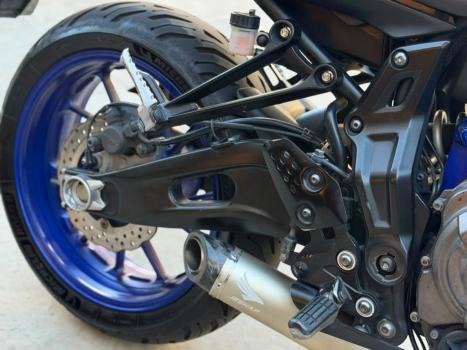YAMAHA MT-07 700 ABS, Foto 11