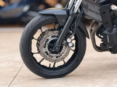 YAMAHA MT-07 700 ABS, Foto 15