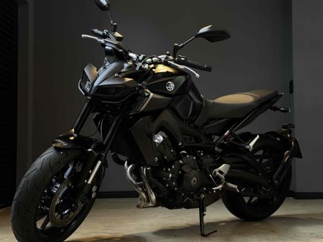 YAMAHA MT-09 850 , Foto 5