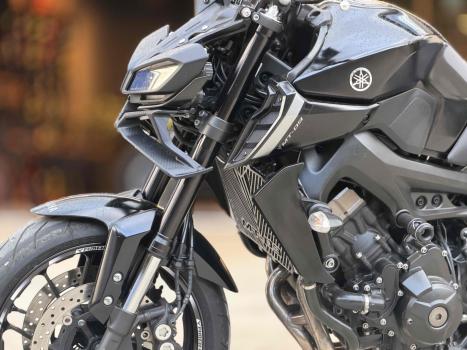 YAMAHA MT-09 850 , Foto 5