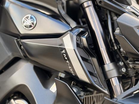 YAMAHA MT-09 850 , Foto 12