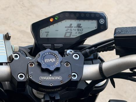 YAMAHA MT-09 850 , Foto 16