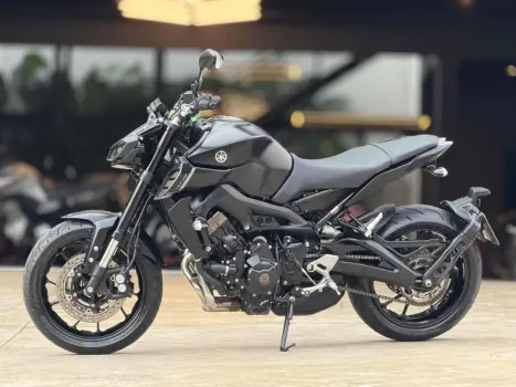 YAMAHA MT-09 850 ABS, Foto 14 YAMAHA MT-09 850 ABS, Foto 14